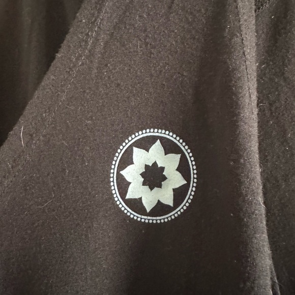 Glyder Club Pilates Black Pilates Strong Tank Top - Picture 3 of 4